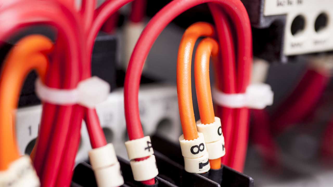 STEPHEN W. VOIGT ELECTRICAL (Pty) Ltd